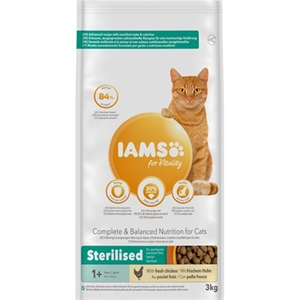 3 kg Iams kattefoder Sterilised voksen light kylling - fra 1 år